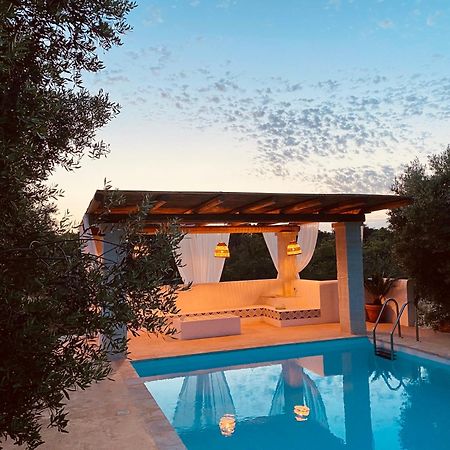 Traditional Trullo With Private Pool Near Ostuni Villa Екстериор снимка