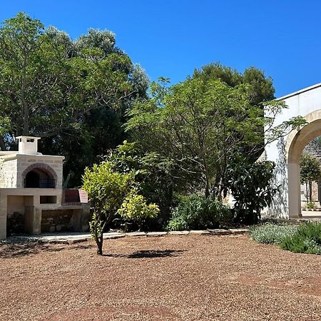 Traditional Trullo With Private Pool Near Ostuni Villa Екстериор снимка