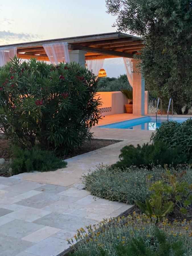 Traditional Trullo With Private Pool Near Ostuni Villa Екстериор снимка