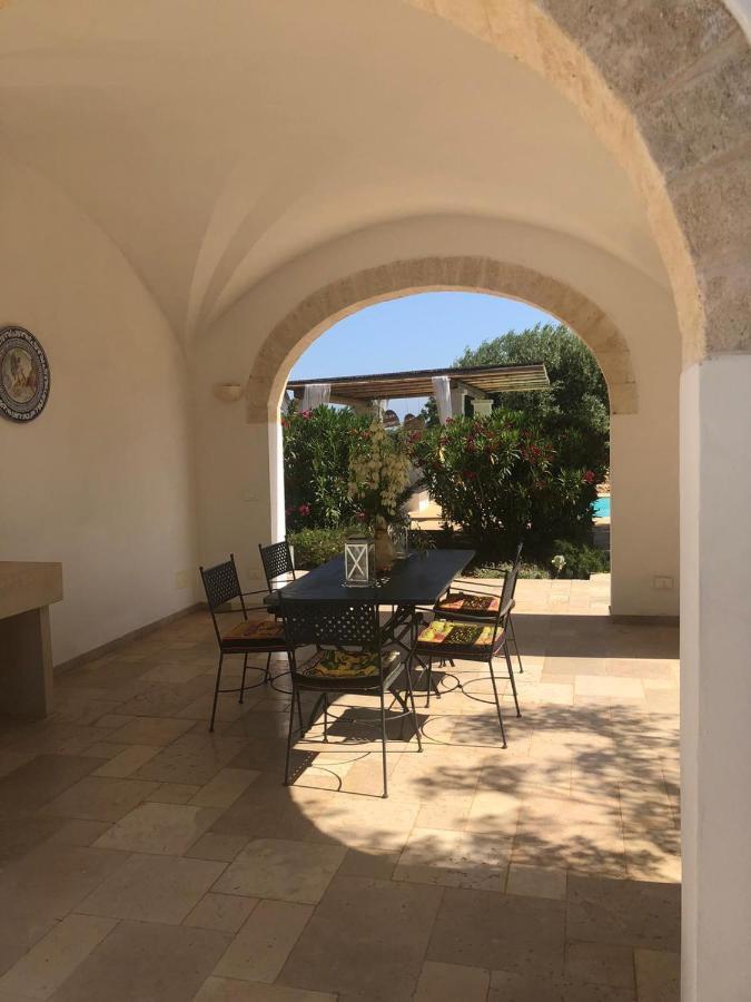 Traditional Trullo With Private Pool Near Ostuni Villa Екстериор снимка