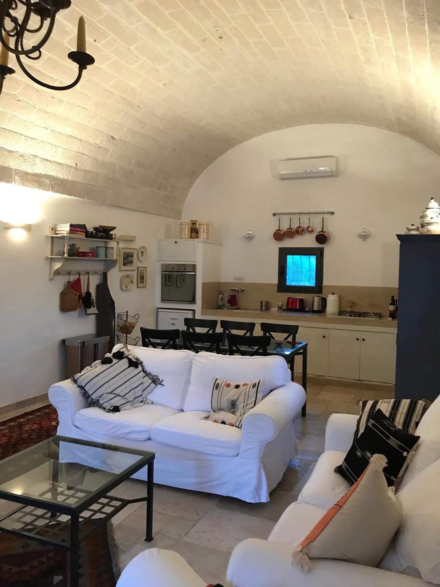 Traditional Trullo With Private Pool Near Ostuni Villa Екстериор снимка