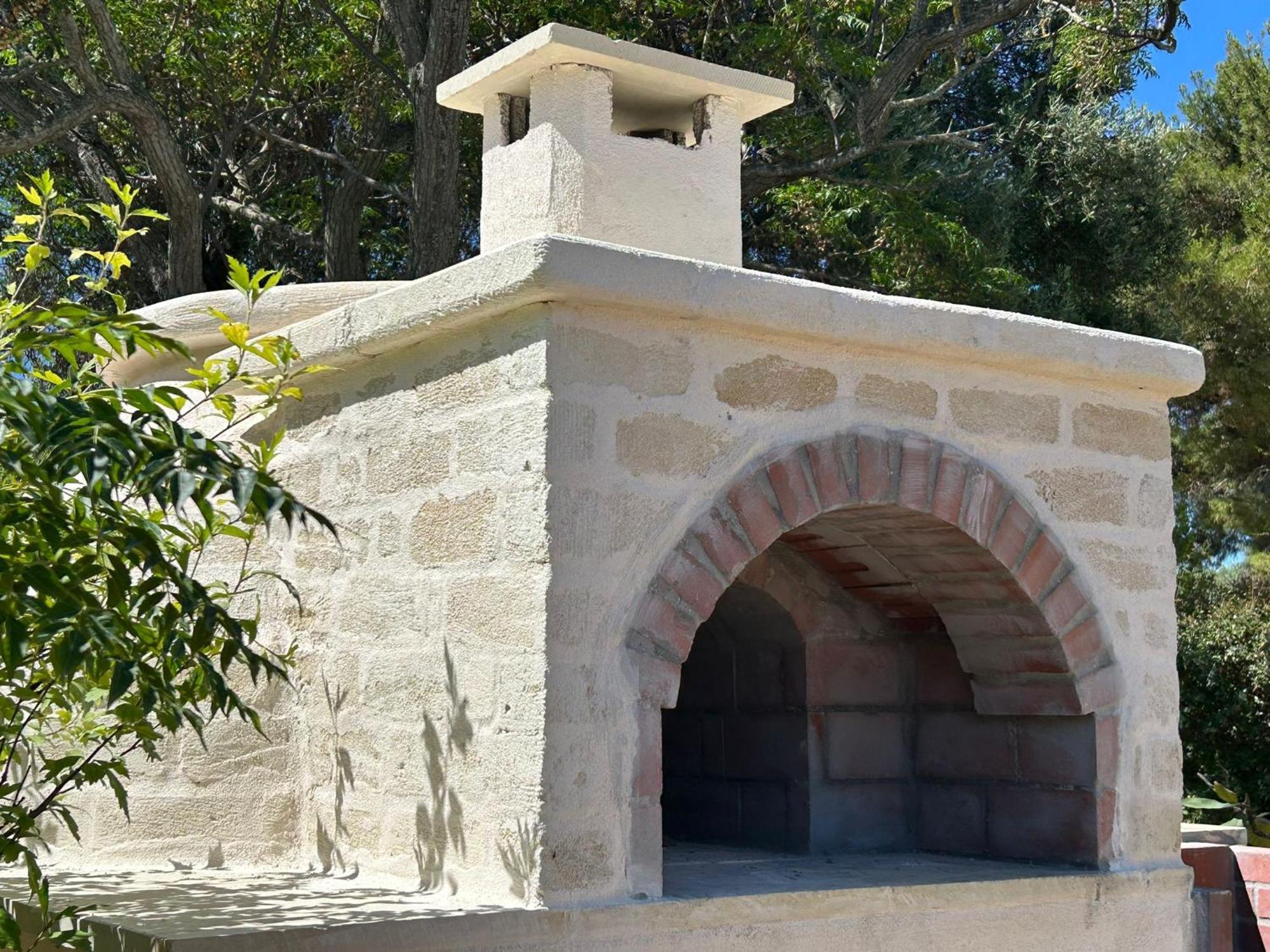 Traditional Trullo With Private Pool Near Ostuni Villa Екстериор снимка